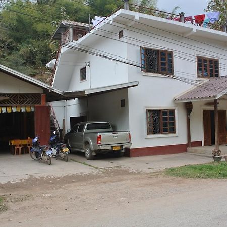 Syvongsack Guesthouse Muang Pakbèng Exterior foto